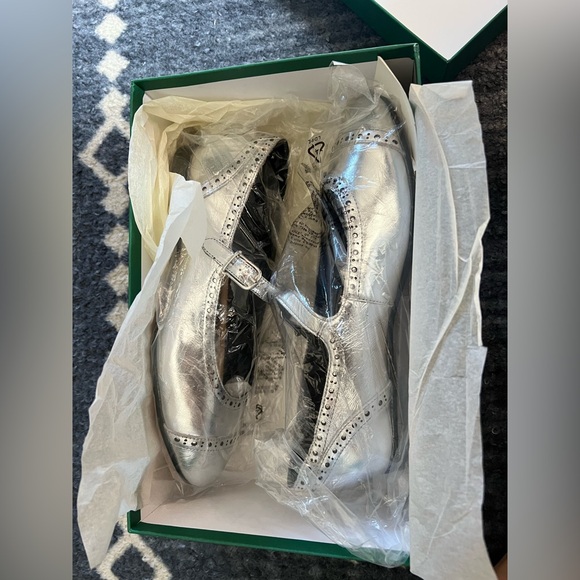 Silver Leather Jcrew Flat - Picture 6 of 6